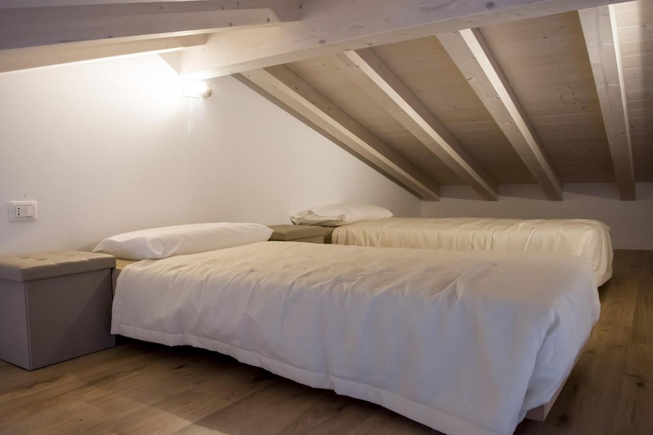 Home Suites Home Salionze Ngoại thất bức ảnh